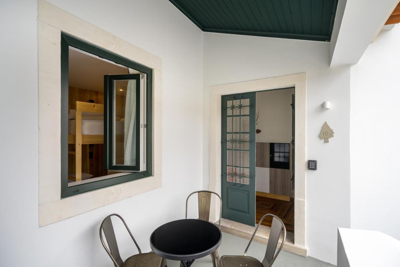 Forest Villas - Guest House Leiria Luaran gambar