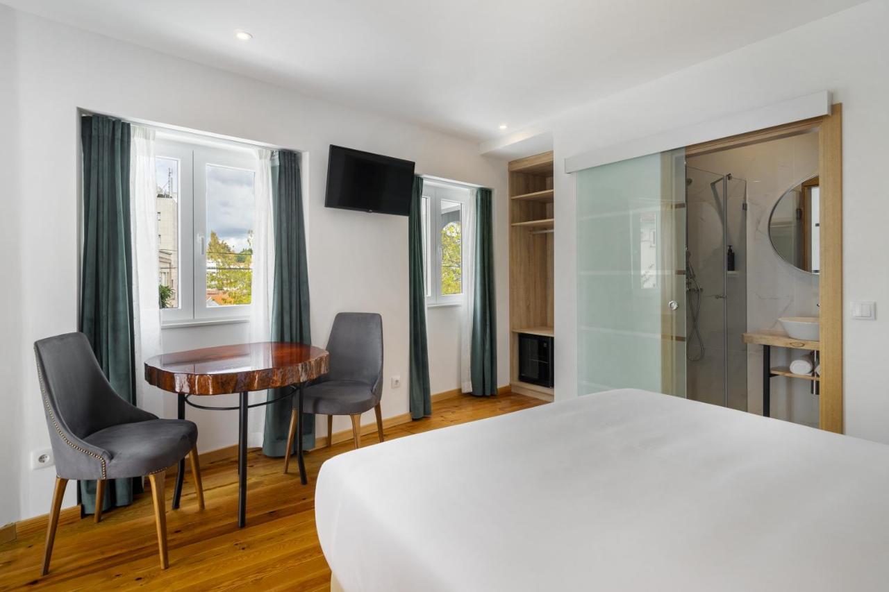 Forest Villas - Guest House Leiria Luaran gambar