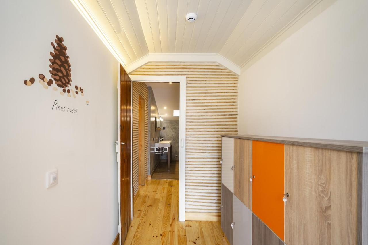 Forest Villas - Guest House Leiria Luaran gambar