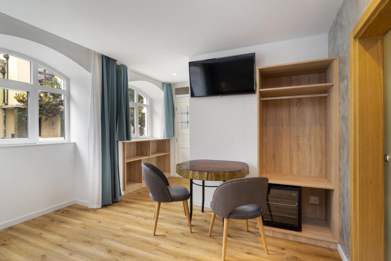 Forest Villas - Guest House Leiria Luaran gambar