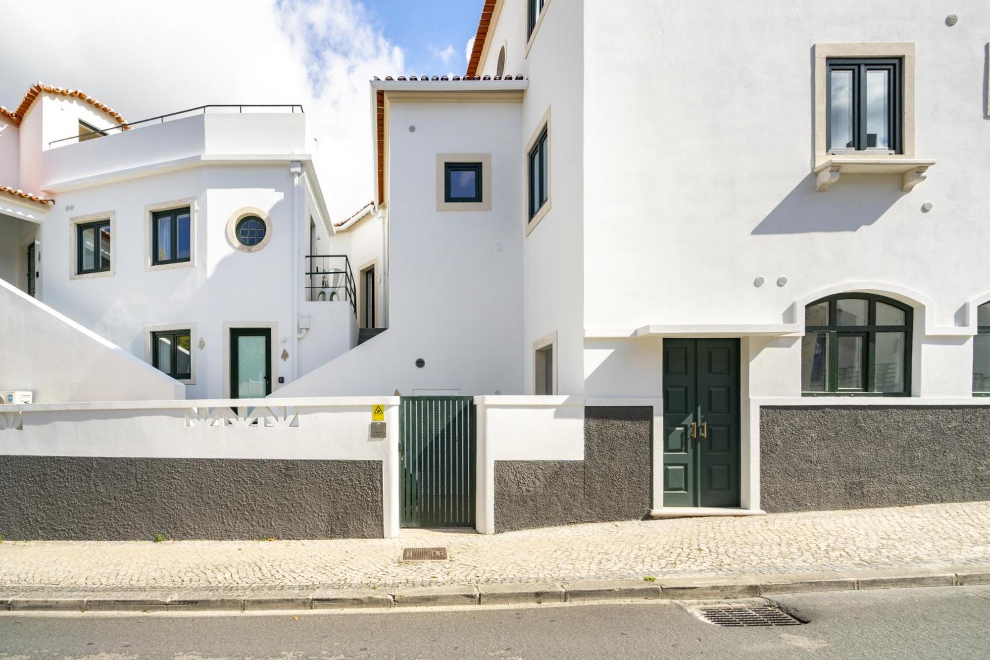 Forest Villas - Guest House Leiria Luaran gambar