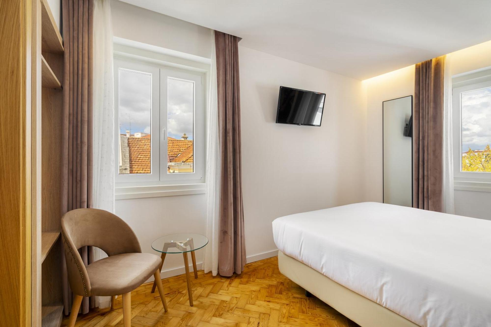 Forest Villas - Guest House Leiria Luaran gambar